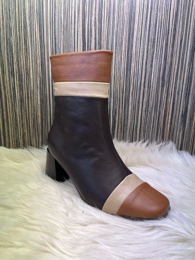 Zapatería El Bombazo en Gandía Playa con gran variedad de zapatos a precios de fábrica